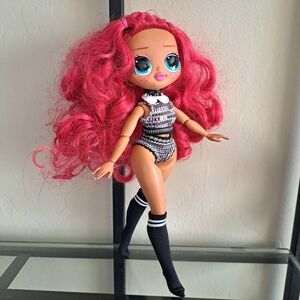 LOL Surprise Class Prez OMG Fashion Doll 9" w/ 4 clothing accessories